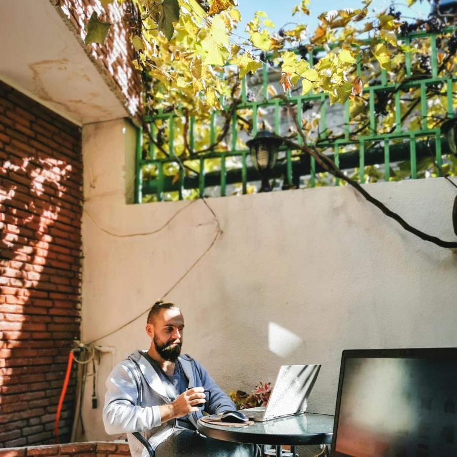 Myvibe Hotel Tbilisi Bagian luar foto