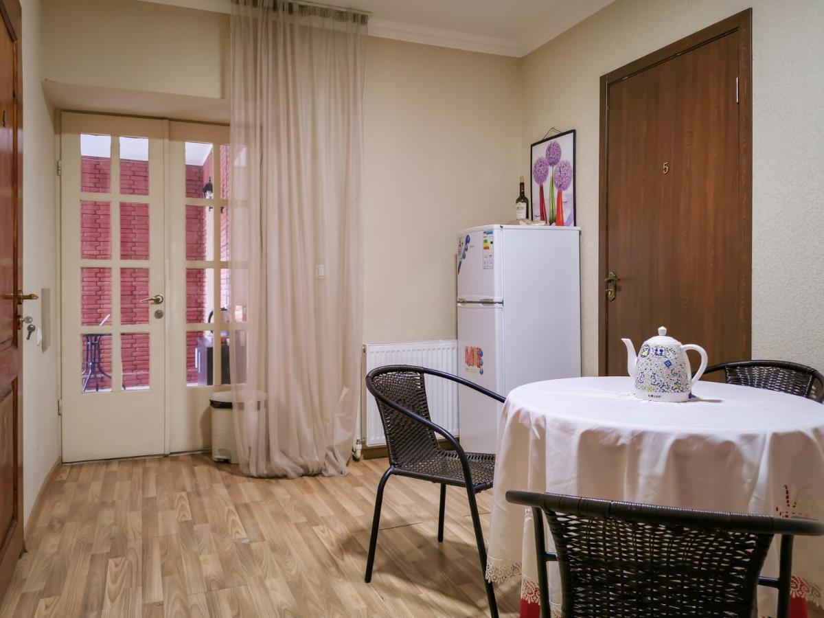Myvibe Hotel Tbilisi Bagian luar foto